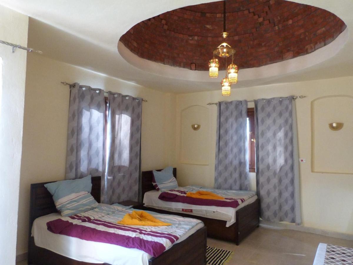 Nile Compound Hotel Luxor Exterior foto